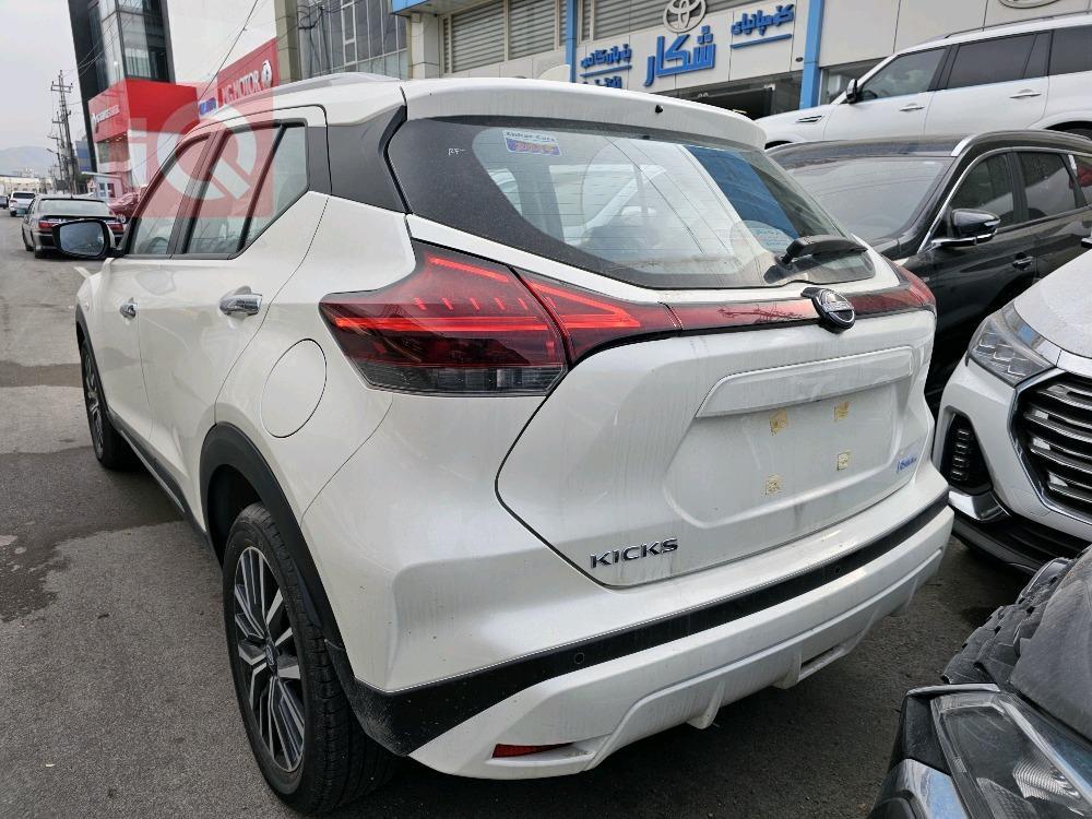 Nissan Kicks